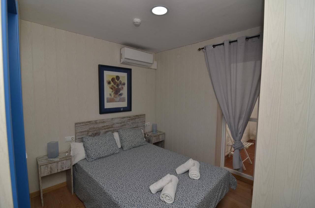 Hotel Boutique Nomadas Malaga Bagian luar foto