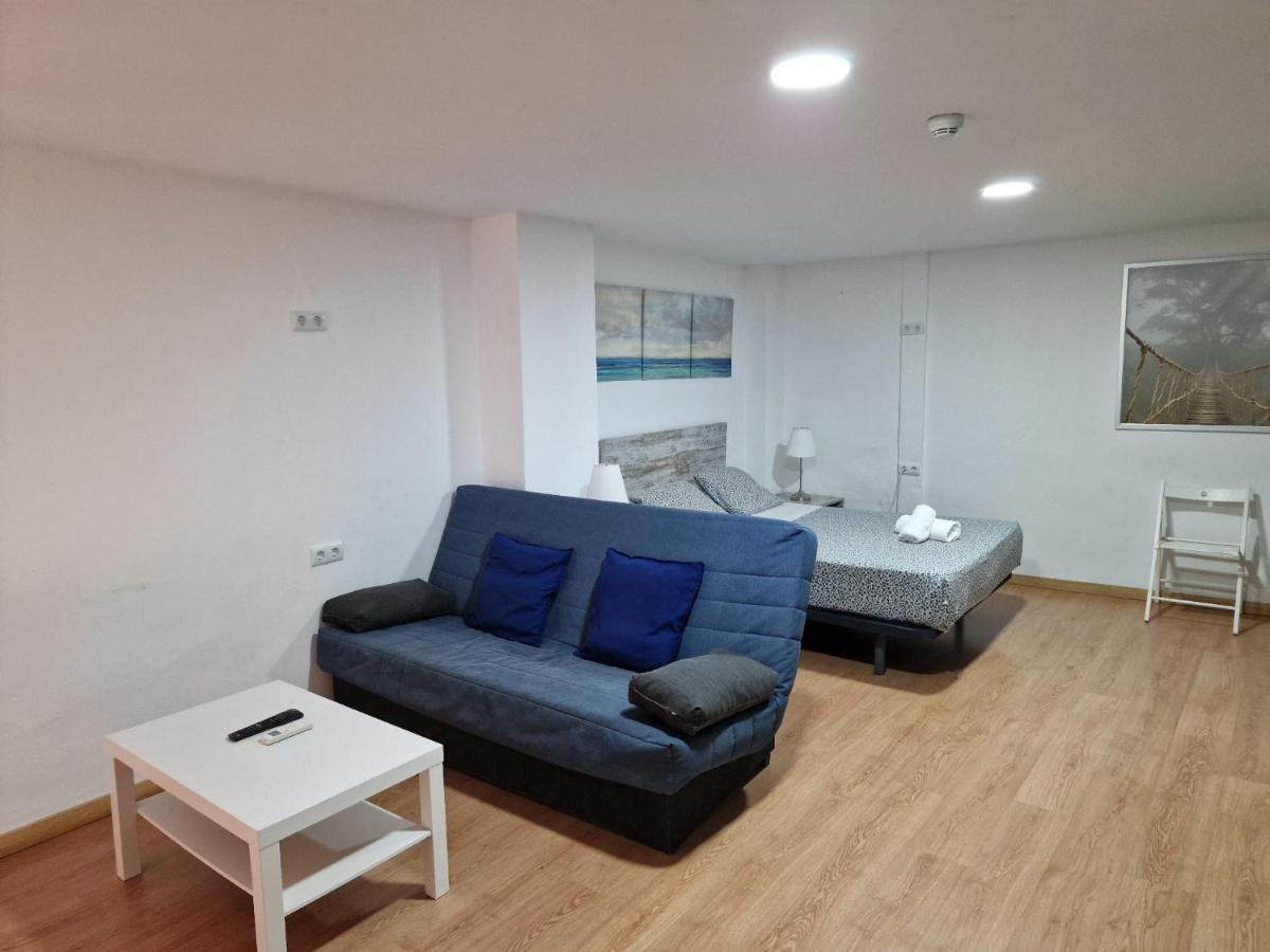 Hotel Boutique Nomadas Malaga Bagian luar foto