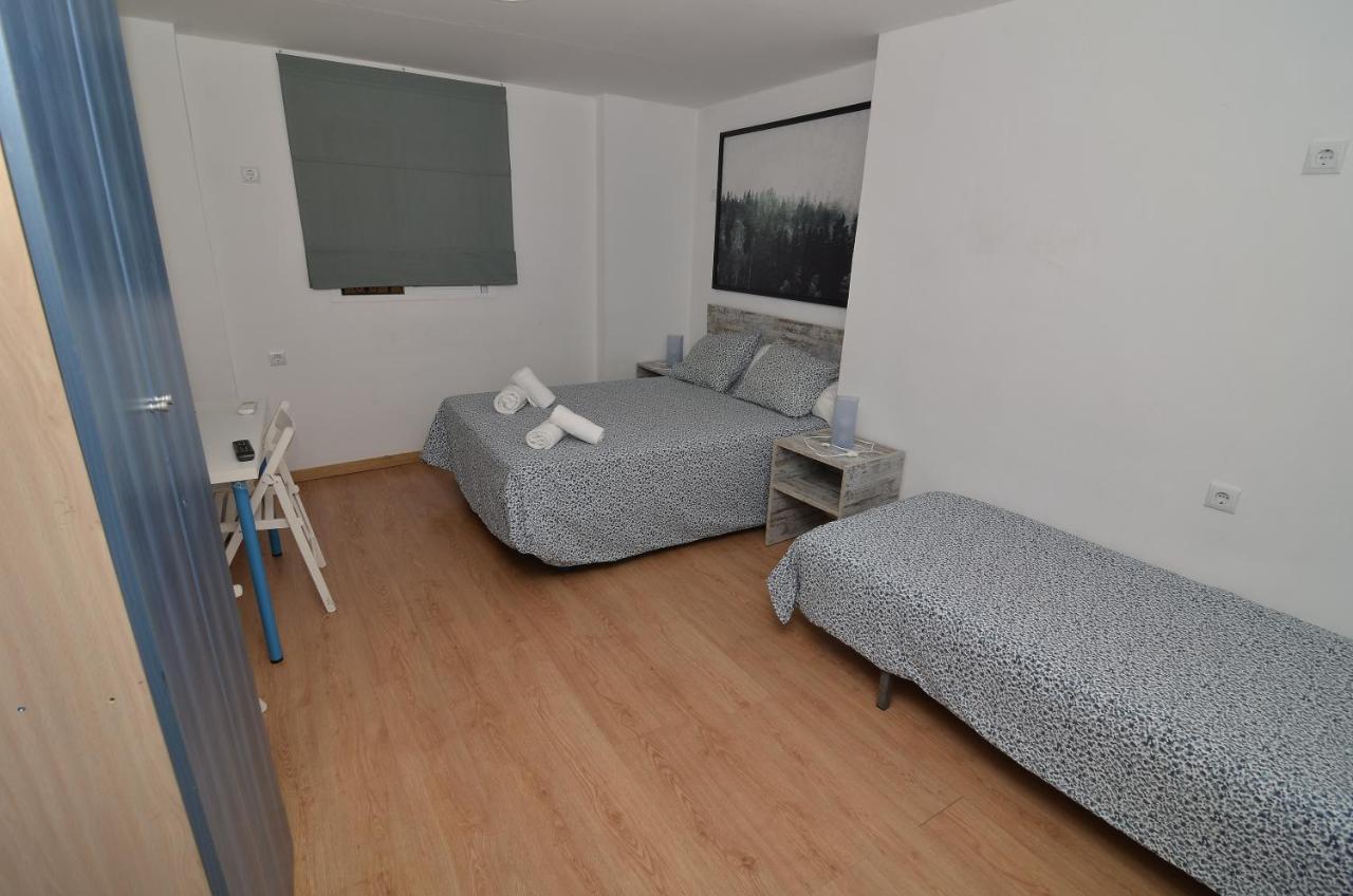 Hotel Boutique Nomadas Malaga Bagian luar foto
