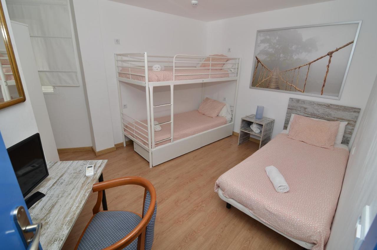 Hotel Boutique Nomadas Malaga Bagian luar foto